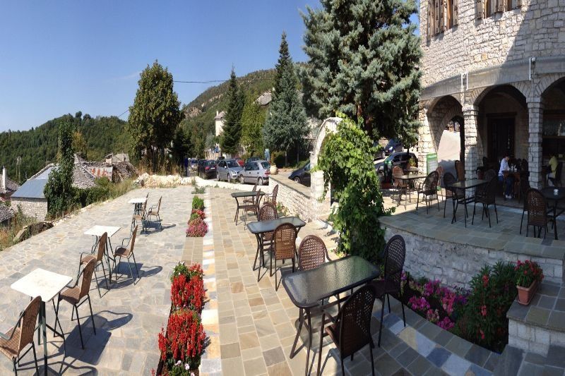 Hotel Monodendri Exterior photo