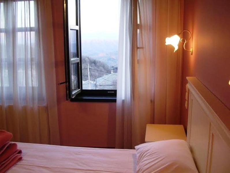 Hotel Monodendri Room photo